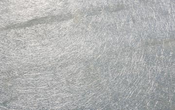 Wildridings laminate fibreglass or shingles?